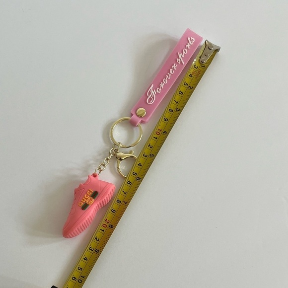 Forever Sports Car Gucci Keychain Holder - Picture 2 of 5